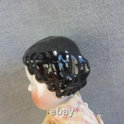 Allemagne Chine Tête de Poupée Époque de la Guerre Civile Corps en Tissu avec Teinte Rose Jambes TLC 19