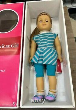 American Girl Doll Mckenna 2012 Fille De L'année Avec Livre Nib Rare 18 Inch