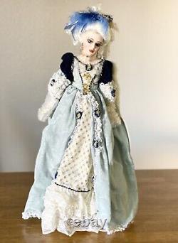 Ancienne Porcelaine À Collectionner Marie Antoinette Doll By Destiny Dolls Mint Cond