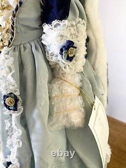 Ancienne Porcelaine À Collectionner Marie Antoinette Doll By Destiny Dolls Mint Cond