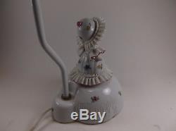 Années 1950 Blanc Porcelaine De Lampe Principale Vintage Doll Light
