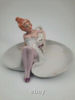 Anticique Allemand Bathing Beauty Figurine Naughty Risque Lady With Cat Flipper Dish