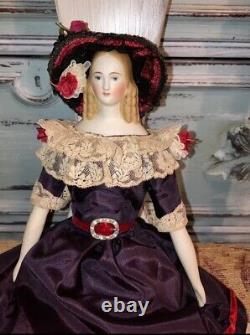 Antique 1840 Parian Bisque Doll Lydia Mode Française Soie Faille Passementerie
