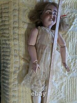 Antique 33 Allemand Kestner Porcelain Bisque Doll N 146 Avec Sous-vêtements