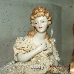 Antique Porcelaine De Chine Allemagne Demi Une Poupée Perles De Dentelle Robe Lampe Shade