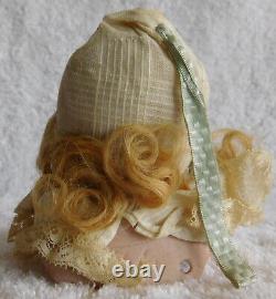 Antique Vintage Porcelaine Ruth Doll Head