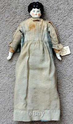 Antiquité Vintage Victorian Porcelain Beauty Chine Doll & Clothes / CIVIL War Era