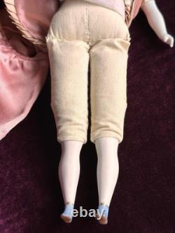 Artiste Vintage 16 Reproduction de Poupée Parian Allemande Antique avec Oreilles Percées