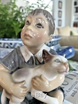 Beau! Vintage Copenhagen Dahl Jensen Garçon W Cat 1291 Porcelaine Figurine Doll