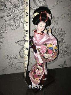 Belle Poupée De Porcelaine Japonaise Vintage Poupée Verre Yeux Soie Dansante Applaudissements