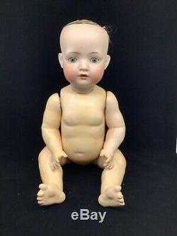 Big Bahr Et Proschild Baby Doll. 22 De Haut. Tête Buste En Biscuit De Porcelaine