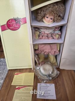 Collection de Poupées Élégantes Vintage Chamain 24 en Porcelaine avec Support et Certificat