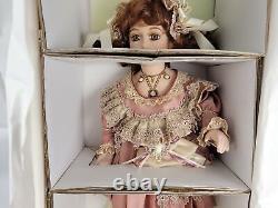 Collection de poupées de collection Vintage Elite 21 Fine Porcelain Red Head Haired Victorian Doll