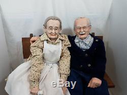 Couple De Poupées À La Main Vintage Grand-mère Et Grand-père, Vers 1990, William Wallace Jr