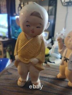 Deux figurines de poupées garçon vintage japonaises en porcelaine bisque Gumps Hakata 5 & 6.5.