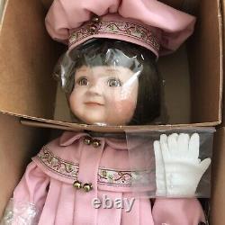 Doll De Vintage 15ashton Drake Betsy En Porcelaine De Boutons
