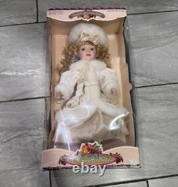 Élégance victorienne en porcelaine