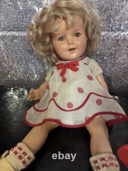 Ensemble de 7 poupées Shirley Temple 8 Idéal 1982 Vintage avec tenues internationales et thématiques