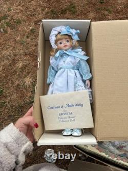 Ensemble de 9 poupées de collection en porcelaine vintage neuves dans des boîtes, certaines sans boîtes