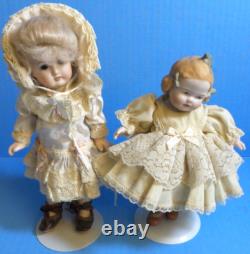 Ensemble de poupées en porcelaine vintage et boîte à musique Jack in the Box avec extras