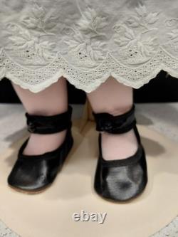 Étonnante poupée en tête de bisque Handwerck 119-13 de 26 pouces sur un grand corps d'origine