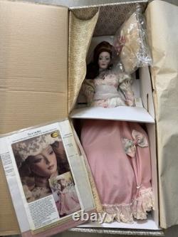 Franklin Mint Gibson Girl Tea au Ritz Collection Héritage Gold Standard dol