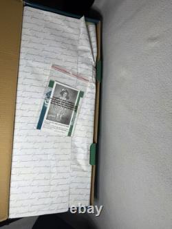 Galerie d'œuvres maîtresses Charity par Jeanne Singr #45 Poupée d'artiste Édition limitée Neuf