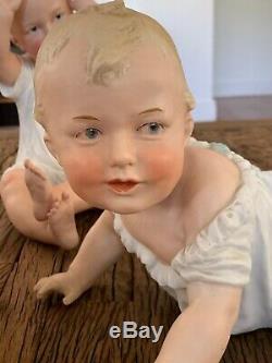 Gebruder Heubach Bisque Porcelaine Baby Piano Figurine 12germany