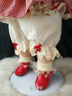 Googly Porcelaine Doll 23 Colleen Applewhite Pays & Dentelle Farmer Girl Vaches