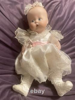 Gwen Ross – Nom de la poupée – Poupée en porcelaine vintage – Franchise/Collection – Édition ouverte