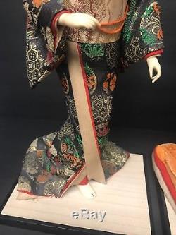 Japonaise (deux) Geisha Doll Statue Porcelaine Vintage