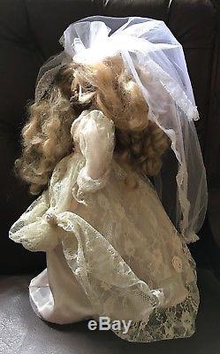 La Poupée Poupée Rembourrée Poupée Vintage Dolly Édition Spéciale Ooak Gothique