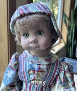 Le Fabricant de Poupées par Linda Rick Charlie Poupée en Porcelaine à Corps Complet de 24 pouces États-Unis