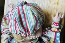 Le Fabricant de Poupées par Linda Rick Charlie Poupée en Porcelaine à Corps Complet de 24 pouces États-Unis