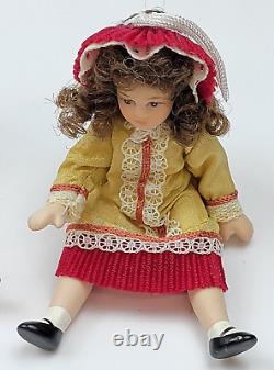 Lot de 8 poupées miniatures vintage en porcelaine articulées de style ornement victorien