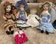 Lot De Poupées Anciennes En Porcelaine Vintage (4) + (1) Poupée En Plastique Dur De 8 Pouces
