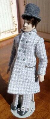 Lovely Vintage Erna Meyer Porcelaine 6 Man Dollhouse Doll