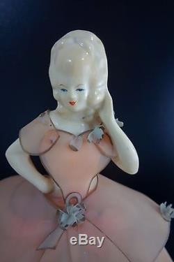 MID Century Vintage Figural Demi Poupée Lampe De Table En Porcelaine Des Années 1940/1950 Celuloid