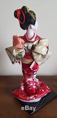 Magnifique Poupée Vintage En Porcelaine De Japon, Verre, Yeux, Soie, Kimono Rouge, Geisha