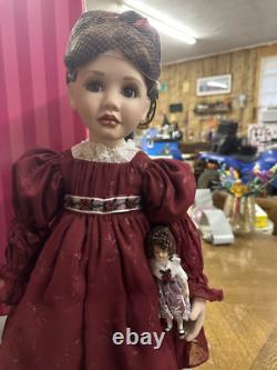 Marie Osmond Jeune Amour Fleurissant 2003 Poupée en Porcelaine