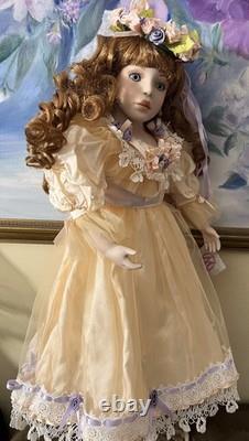 Marie Osmond Poupée en porcelaine victorienne Collette - printemps/automne LE441/1000, 26 po