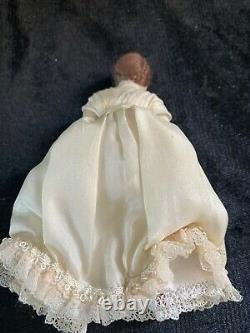 Miniature Vintage Dollhouse Doll Lady Robe Victorienne Outfit