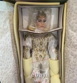 Musée Welden des Beaux Objets Collection Porcelain Poupée 42 MARIAH NIB Rustie Vintage