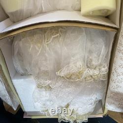 Musée Welden des Beaux Objets Collection Porcelain Poupée 42 MARIAH NIB Rustie Vintage