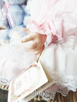 NOUVELLE KYRA 22 en KAIS PORCELAINE ASSISE ENFANT GAIL SHUMAKER POUPEES D'ARTISTE AMÉRICAINE