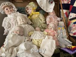 Neuf poupées antiques/vintage uniques à trois visages : heureuse, en pleurs, endormie, plus beaucoup de tissus