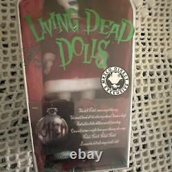 Nouvelle scellée 2010 Mezco Living Dead Dolls NOHELL variante à cheveux noirs #93810