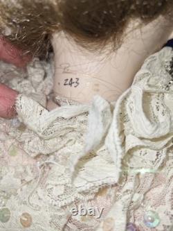 Pat Loveless Bebe Bru Rose et Pêche Poupée Antique Reproduction 22 Vintage 1996