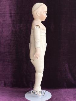 Porcelaine Vintage 19 Repro de Poupée Circulaire à Pois Antique Française Bru par Clara Wade