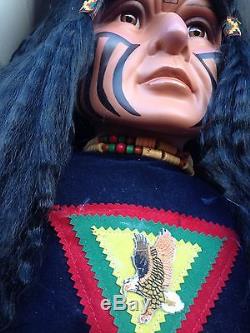 Poupée Indienne Native American Vintage 5 Pieds Grandes Mains En Porcelaine Visage Dans La Boîte